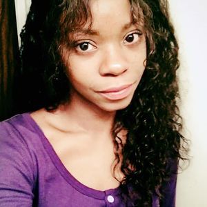 Meet your Posher, Alleia